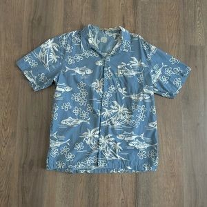 Columbia River Lodge men’s short sleeve button-down nautical shirt. Size L